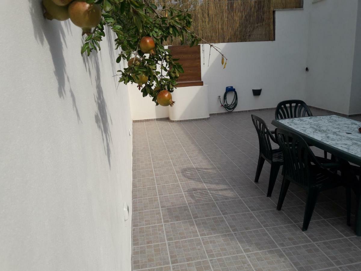 Via Alessandria Hotel Racale Kültér fotó
